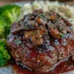 Salisbury steak with creamy mushroom gravy - featured image
